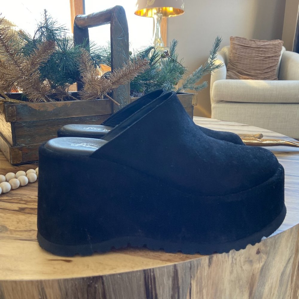 Free People Avery Mules